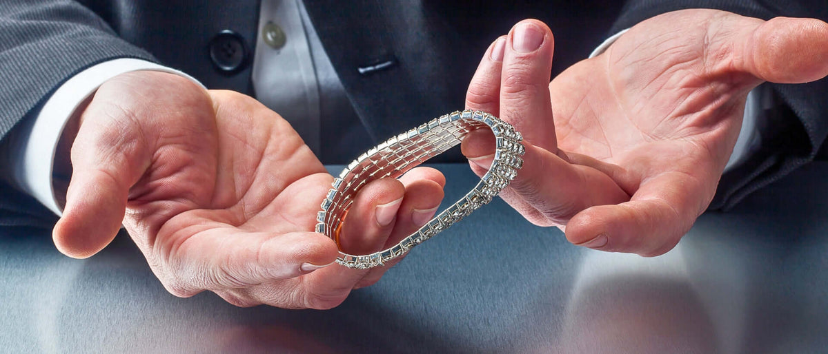 Sincerely Ginger Jewelry Fake Jewelry at Golden Globes