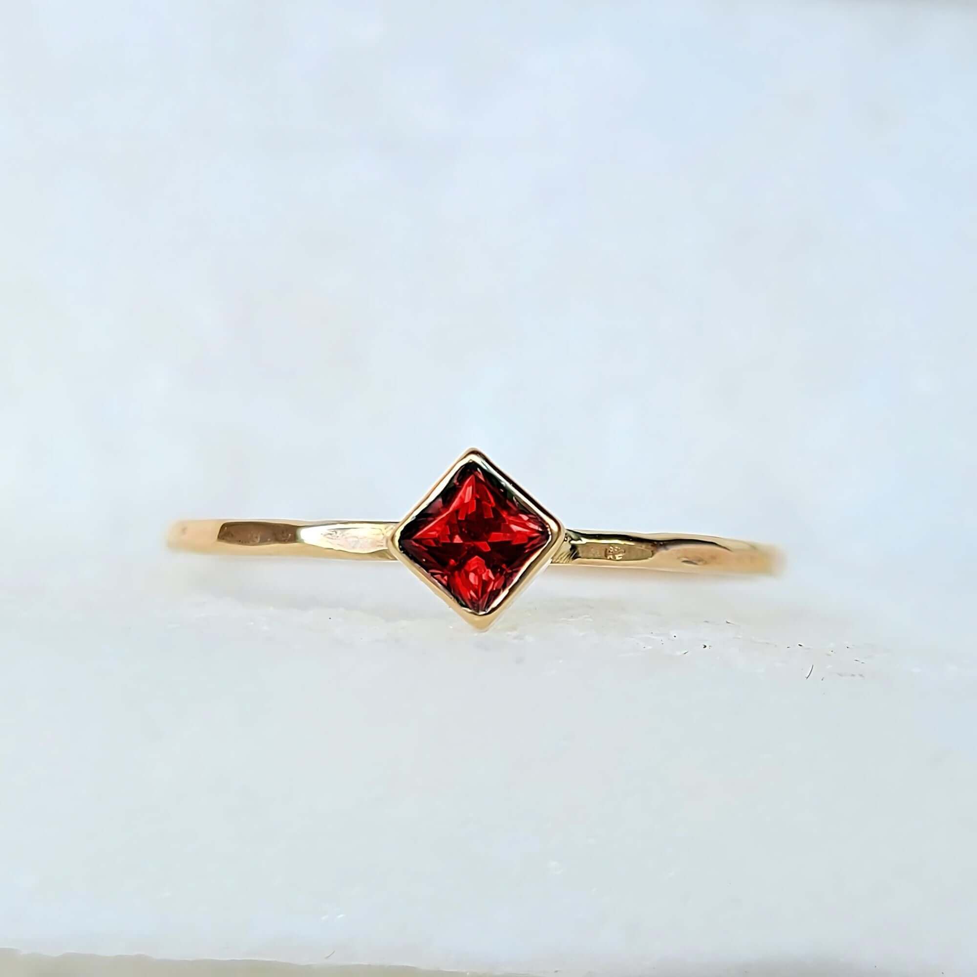 Garnet hot sale stackable ring