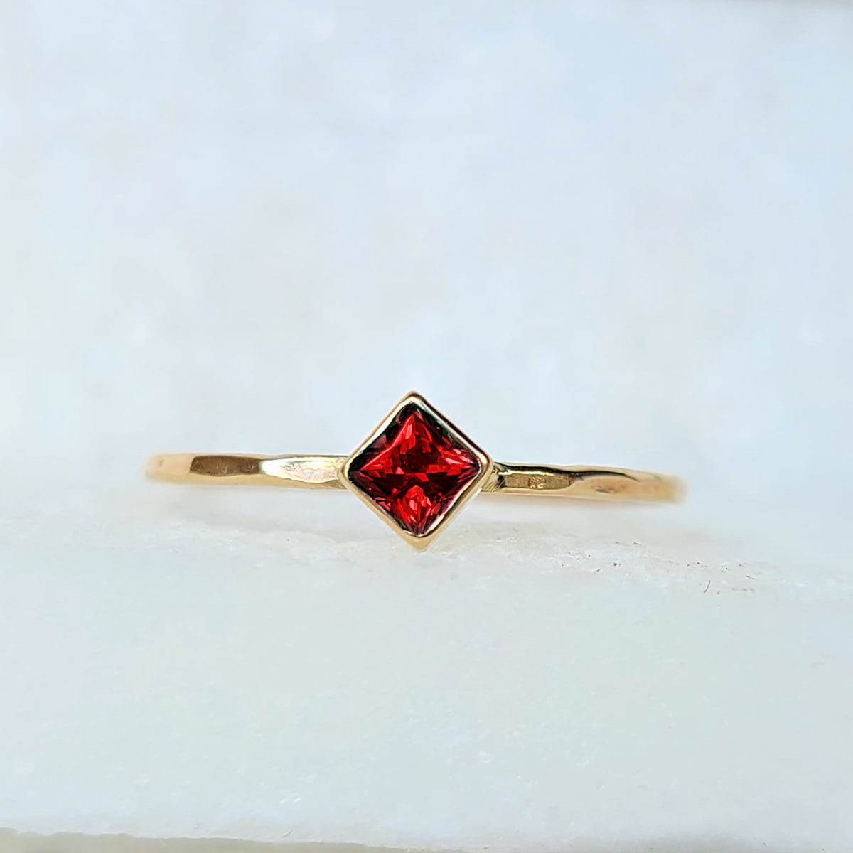 Sincerely Ginger Jewelry 14K Garnet Stacking Ring in Yellow Gold