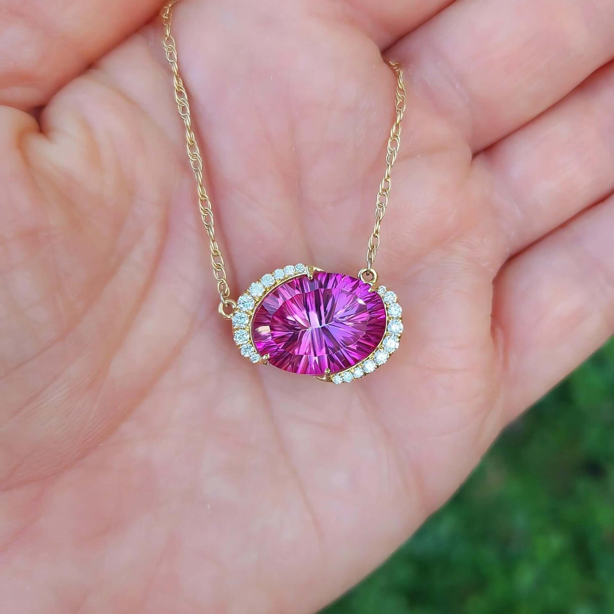 Sincerely Ginger Jewelry 14K Mystic Topaz Diamond Necklace in Yellow Gold