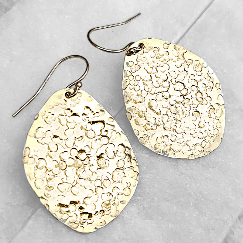 Sincerely Ginger Jewelry 14K Pebble-Shaped Hammered Earrings in Yellow Gold
